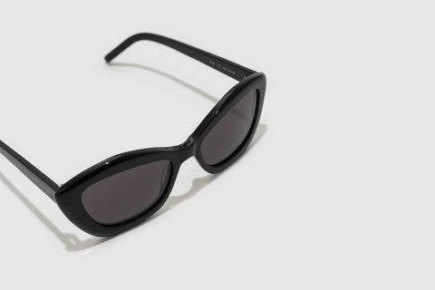 Saint Laurent SL68 001